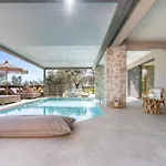 Isle Of View Villa *