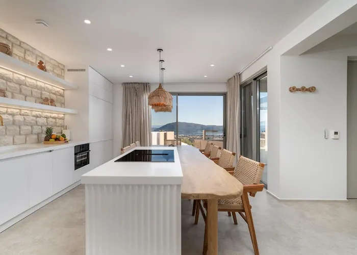 Isle Of View Apolpaina